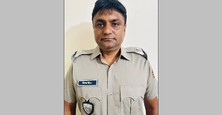 মাদকবিরোধী অভিযানে লুট: বরখাস্ত হলেন সাবেক ডিবিপ্রধান হারুনের ভাই