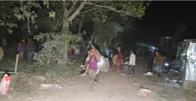 ভিজিএফ কার্ড ভাগাভাগি নিয়ে বিএনপির দুই গ্রুপের সংঘর্ষ, আহত ৪০