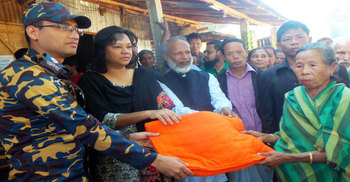 মানিকছড়িতে শীতবস্ত্র বিতরণ