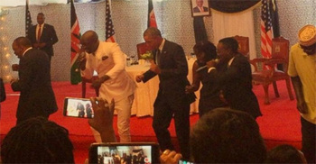 Obama dances with Kenyan pop stars Sauti Sol