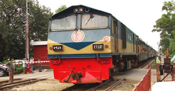 Chittagong cut off by rail link
