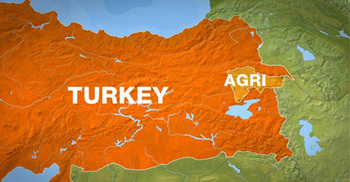 Suicide attack hits Turkish soldiers