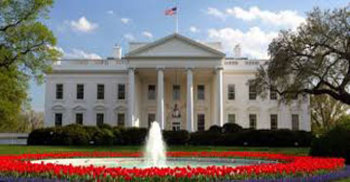 White House makes it official: US "at war" with IS