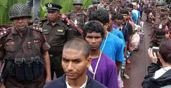 সোমবার ফিরছেন ১৫৯ বাংলাদেশি