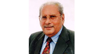 কুমিল্লার আদালতে হাজিরা দিলেন এম কে আনোয়ার