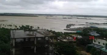 দুপুরে আঘাত হানতে পারে ‘কোমেন’ 