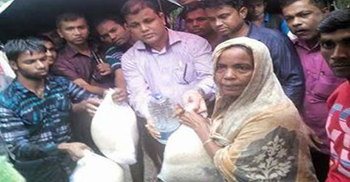 ফেনীর ৩০ গ্রাম প্লাবিত : লক্ষাধিক মানুষ পানিবন্দি