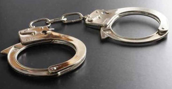 অর্ধ শতাধিক মামলার আসামি গ্রেফতার 