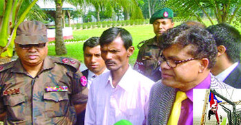 রায় প্রত্যাখ্যান ফেলানীর বাবা-মার