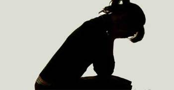 স্ত্রীর স্বীকৃতি চান ধর্মান্তরিত মেয়েটি