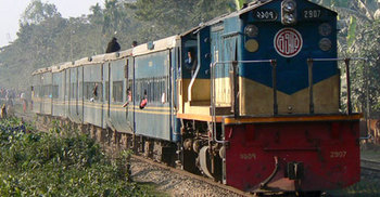 নারায়ণগঞ্জে ট্রেনে কাটা পড়ে নিহত ২