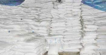 দর্শনা চিনিকলে ২৫ দিনে ৩০ লক্ষ টাকার চিনি বিক্রি