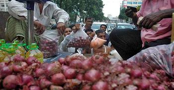 নেত্রকোনায় রমজানে বিক্রি হয়নি টিসিবির পণ্য