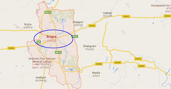 বগুড়ায় আ.লীগ নেতার নেতৃত্বে ইউএনও অফিস ভাঙচুর