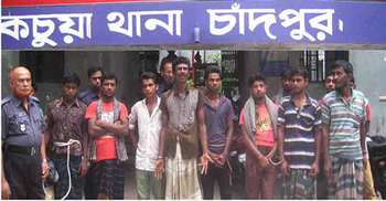 চাঁদপুরে নকল প্রসাধনীসহ ১১ ব্যবসায়ী আটক