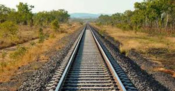 ট্রেনে কাটা পড়ে মা-ছেলের মৃত্যু