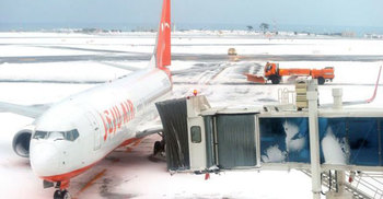 50 dead and thousands stranded as cold snap hits East Asia