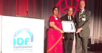 Prof Azad gets IDF Global Award