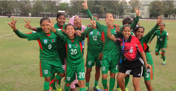 Bangladesh girls champion in regional football