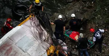 Mexico: 20 dead in football team’s bus crash in Cordoba