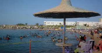 Egypt hotel attack: 3 tourists wounded by assailants in Hurghada 