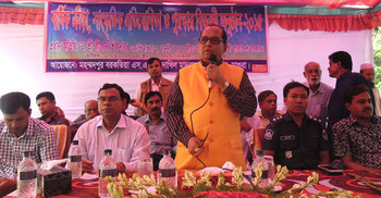 কর্মক্ষেত্রে এগিয়ে যাচ্ছে মাদ্রাসা শিক্ষার্থীরা 