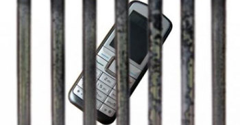 Govt. allows Mobile in jail