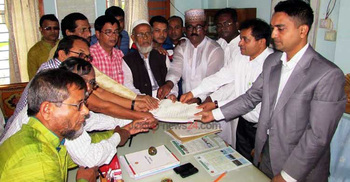 Aspirants filed nominations amid festivity