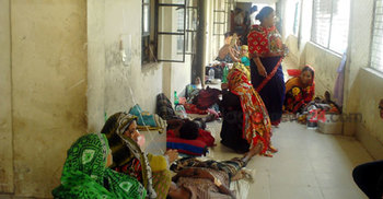 নড়াইল সদর হাসপাতালে চিকিৎসাসেবা ব্যাহত