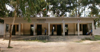 সখীপুরে ৩০ প্রাথমিক বিদ্যালয়ে প্রধান শিক্ষক নেই