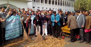 Chief Justice to come office by walking clean city