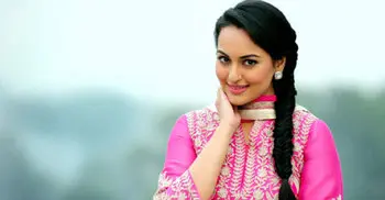 Can`t sing classical songs, I like to rap: Sonakshi Sinha