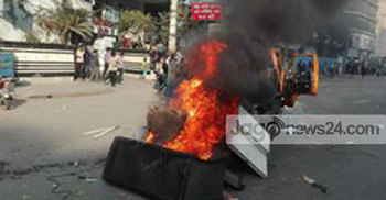 Clash between “Asol BNP”-Chhatra Dal in Nayapaltan