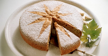 How to make gluten-free almond cake