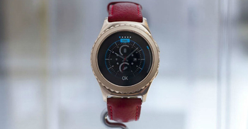 Samsung gold Gear S2 will soon be available worldwide