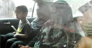 Mojaheed`s family meets him in jail