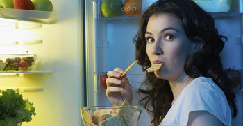 Avoid midnight munchies: It may impair memory
