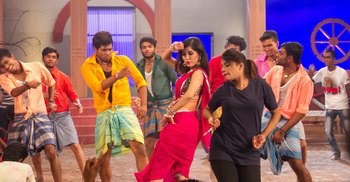 নতুন আইটেম নিয়ে আসছেন নায়লা নাঈম 