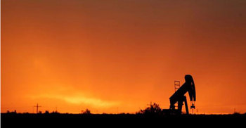 Oil spearheads commodities rout in 2015