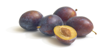 Five health benefits of eating plums