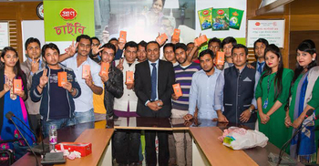 12 get Smartphone purchasing PRAN Chutney