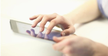 Will EU `ban teens` from Facebook?