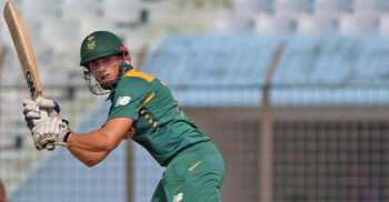 SA beat Ireland by 8-wicket