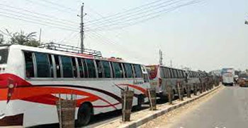 দৌলতদিয়ায় চার কিলোমিটার তীব্র যানজট