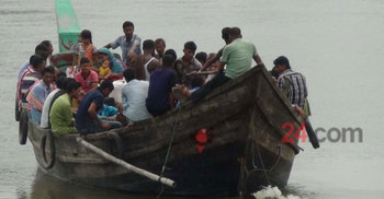 নৌযান সংকট : ঝুঁকি নিয়ে গন্তব্যে যাত্রা