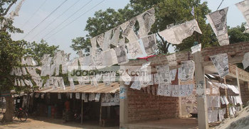 হরিণাকুণ্ডুর সবগুলো কেন্দ্রই ঝুঁকিপূর্ণ : আতঙ্কে ভোটাররা