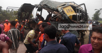 Rangpur road crash kills 12