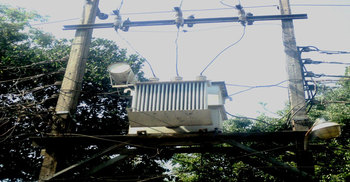 ঘন ঘন লোডশেডিংয়ে দুর্বিসহ টাঙ্গাইলবাসীর জীবন