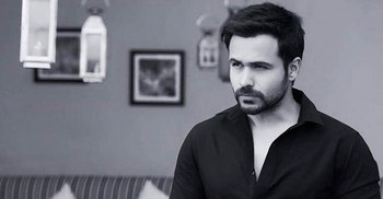 Reluctant to share my personal life with public: Emraan Hashmi 