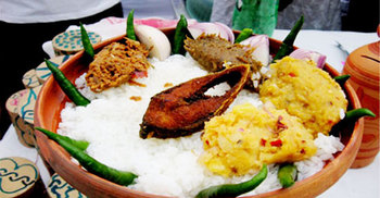 বৈশাখে পান্তা-ইলিশ খেয়ে হাসপাতালে ২৮ জন